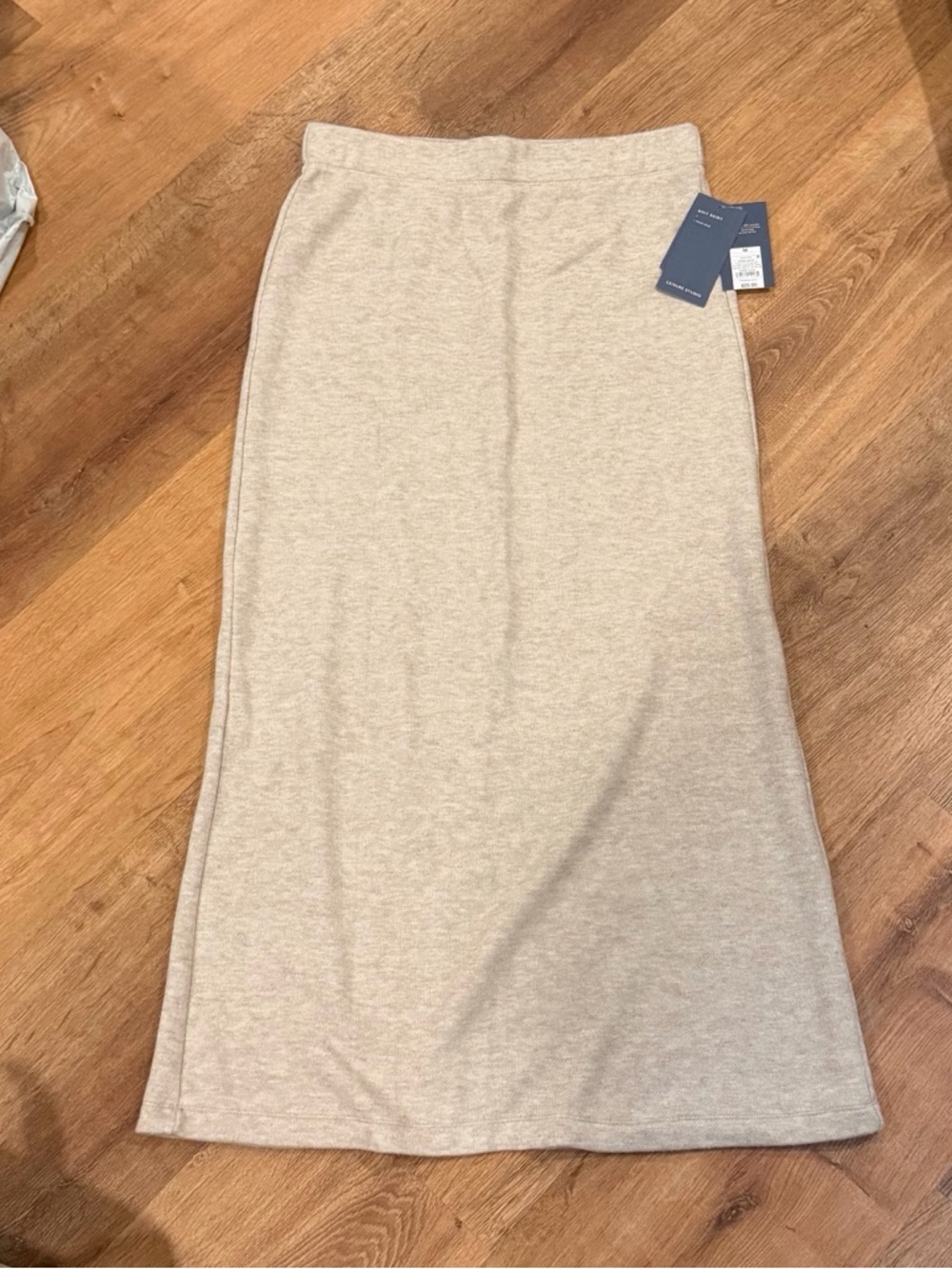 NWT - Universal Thread Knit Skirt - Size M